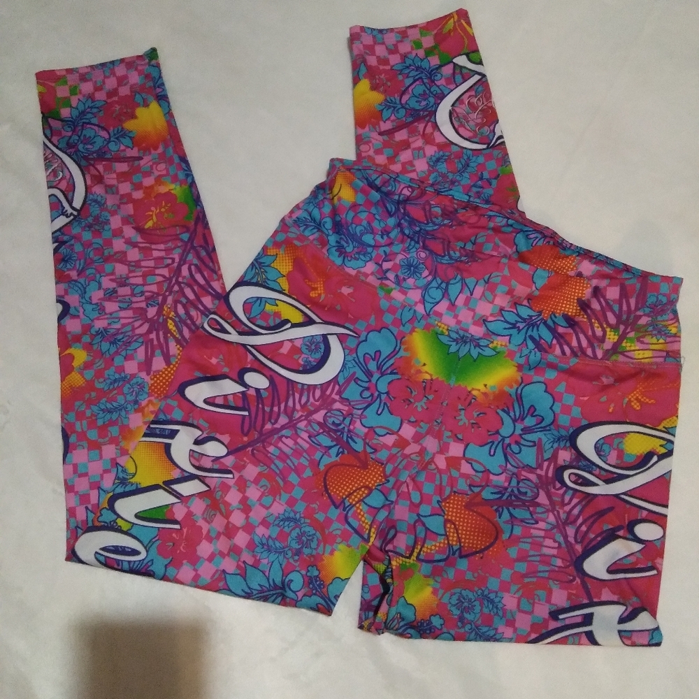 New, women's spandex workout leggings size S-M. Colorful